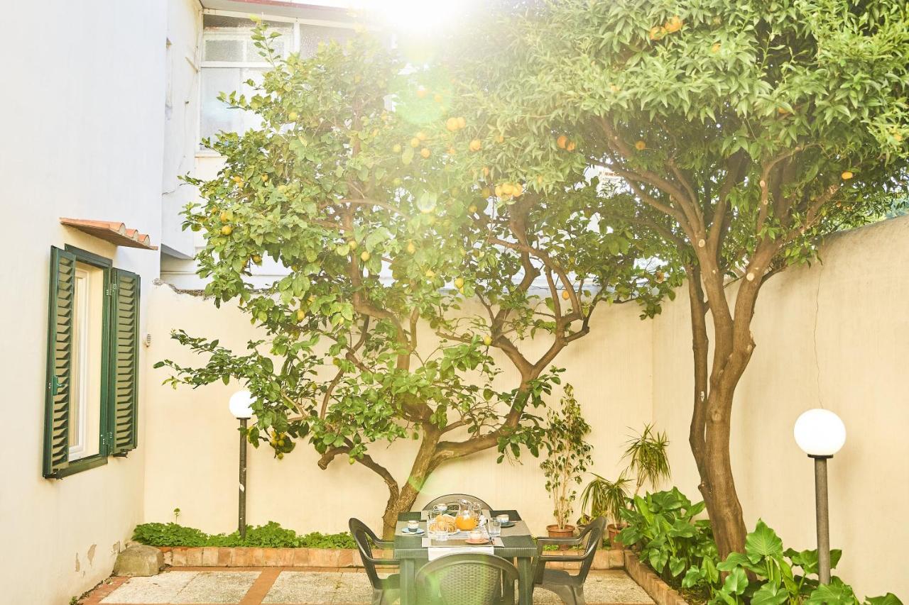 ✦ Garden House In Centro - Free Parking ✦ Apartment ลีวอร์โน ภายนอก รูปภาพ