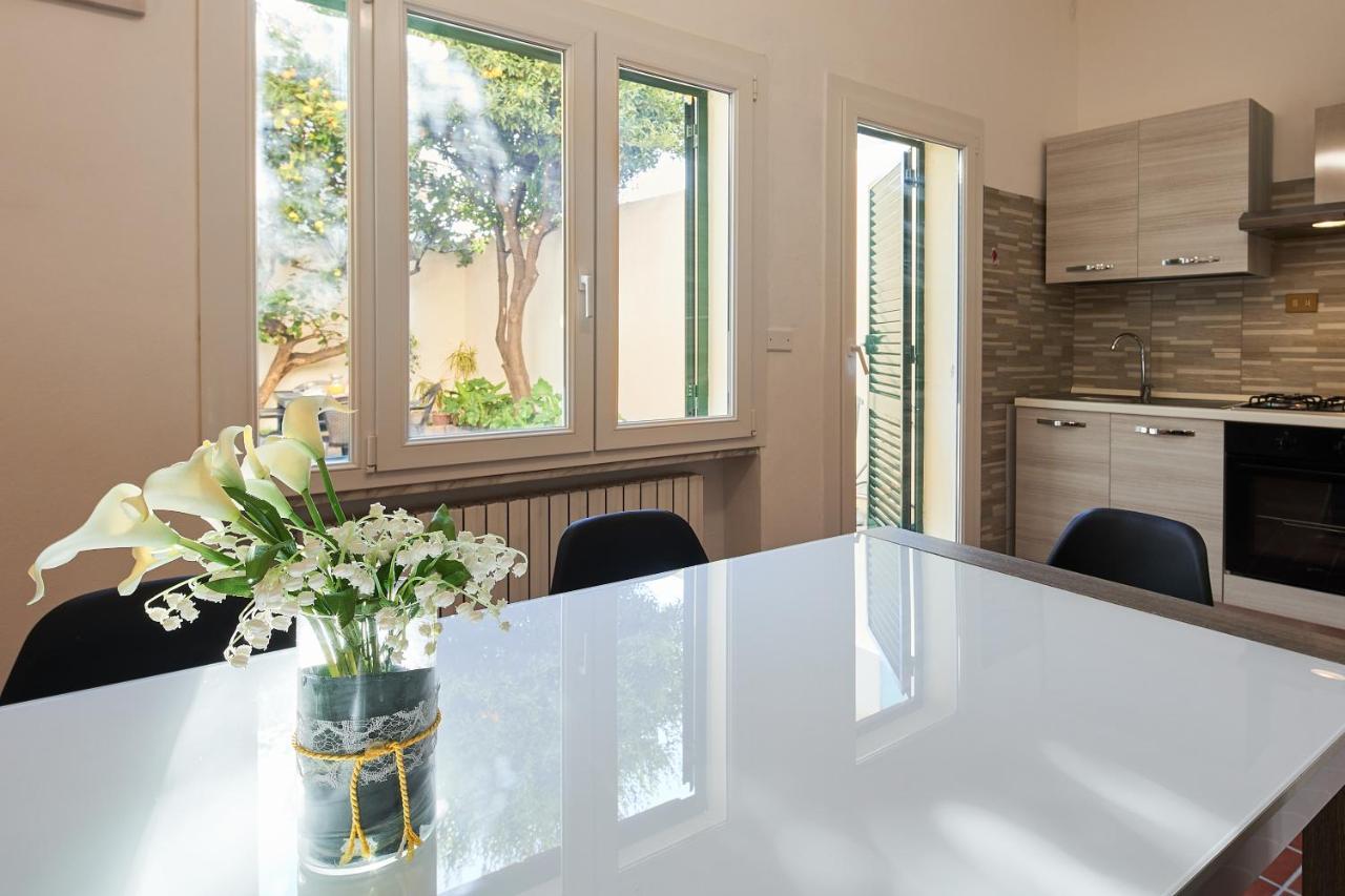 ✦ Garden House In Centro - Free Parking ✦ Apartment ลีวอร์โน ภายนอก รูปภาพ