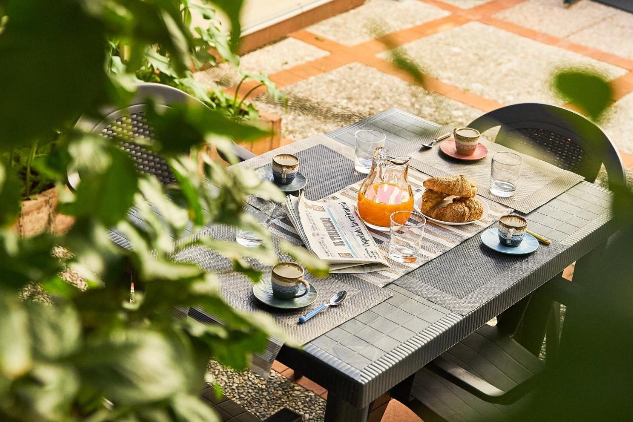 ✦ Garden House In Centro - Free Parking ✦ Apartment ลีวอร์โน ภายนอก รูปภาพ