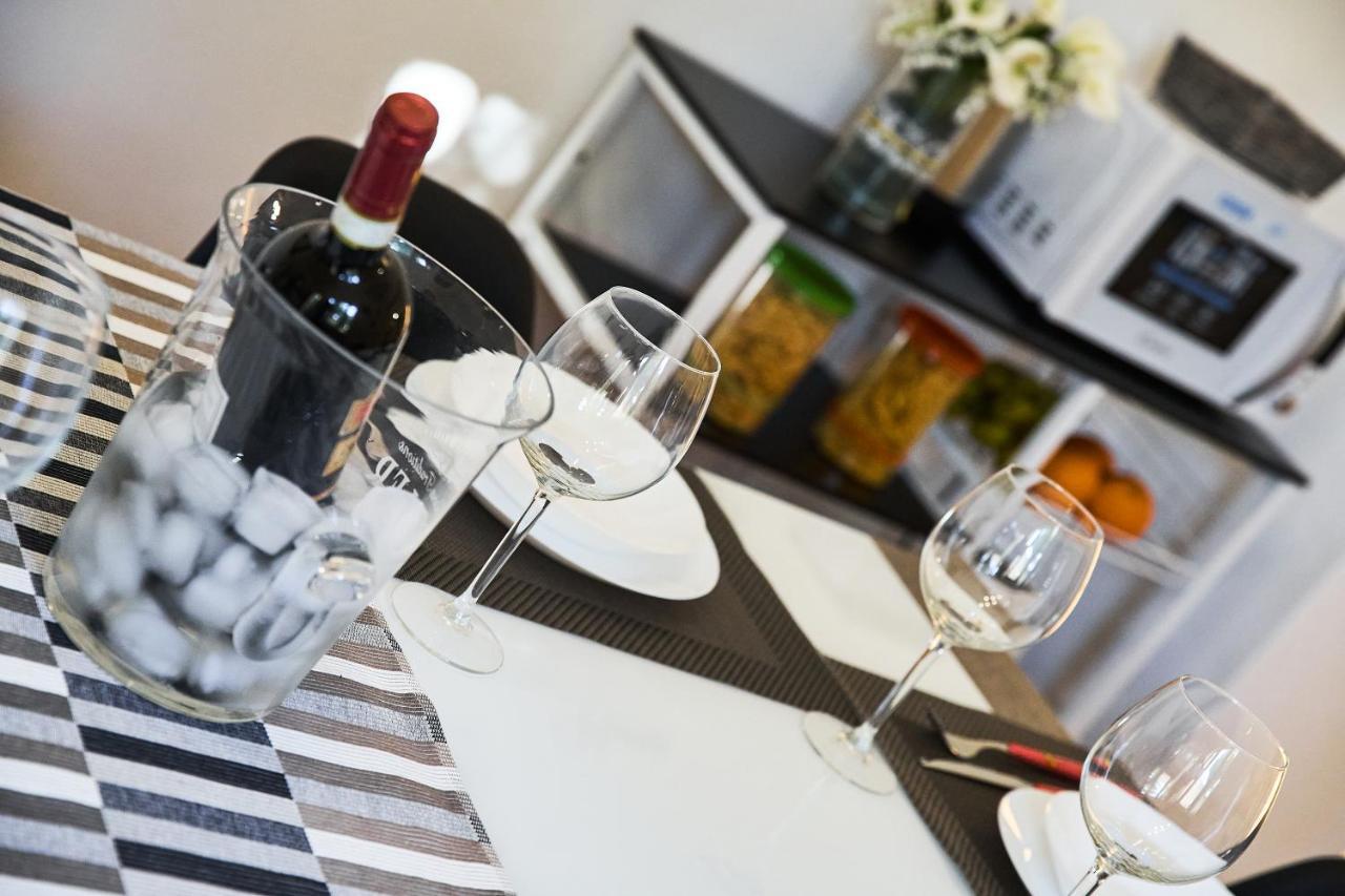 ✦ Garden House In Centro - Free Parking ✦ Apartment ลีวอร์โน ภายนอก รูปภาพ