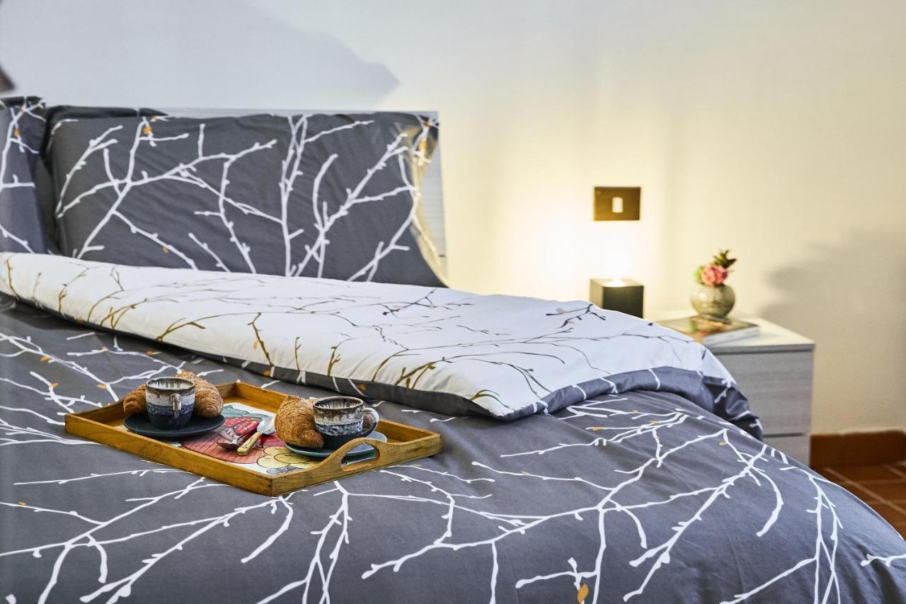 ✦ Garden House In Centro - Free Parking ✦ Apartment ลีวอร์โน ภายนอก รูปภาพ